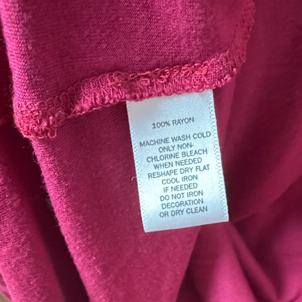 LOFT Sleeveless Blouse in Pink - Picture 3 of 4